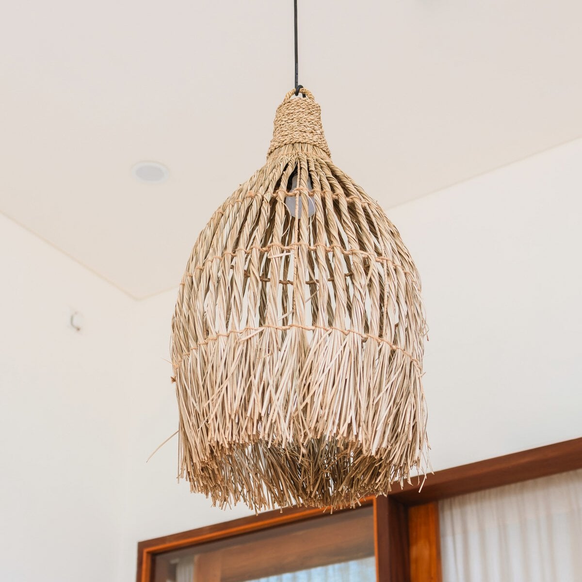 Handgeweven Sumba Hanglamp – Natuurlijke Zeegras Lamp voor Boho en Modern Interieur hanglamp Soeji 