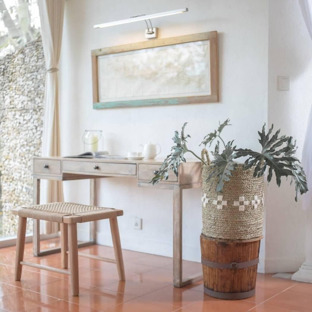 Plantenmand in een interieur – natuurlijke sfeer in huis